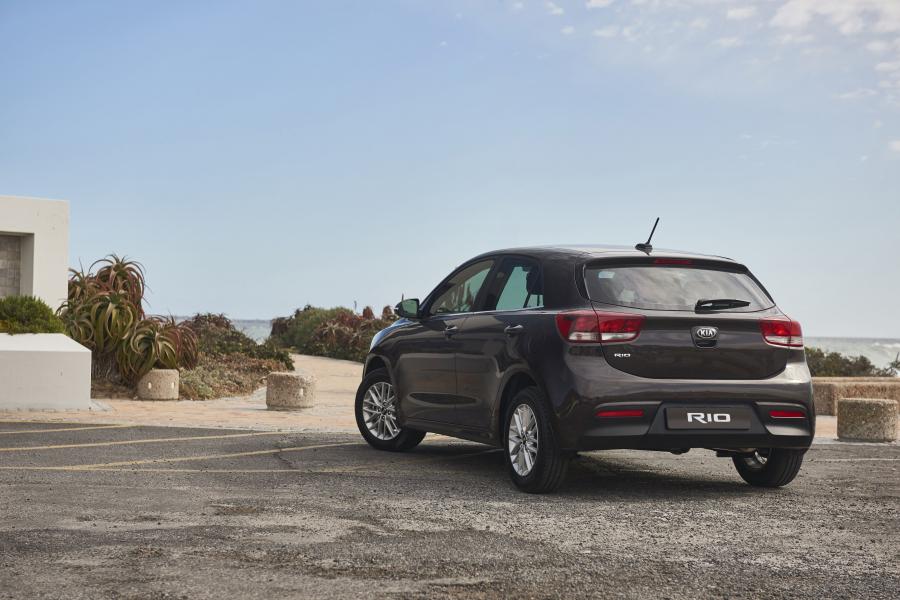  Kia Rio 2017 года  (ZA) (фото 23 из 40)